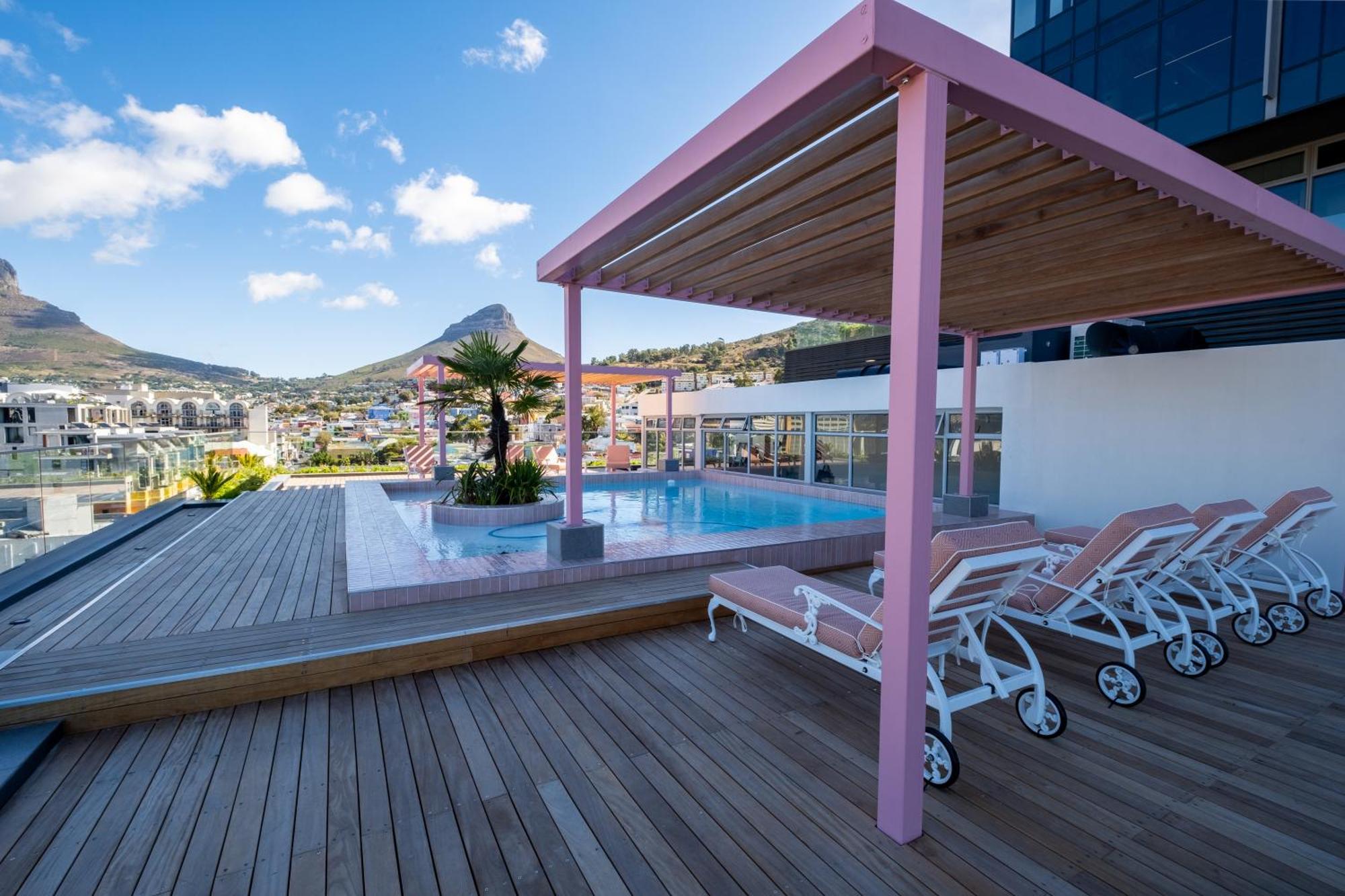 The Rose 204: Studio Apartment With Rooftop Pool Kapstaden Exteriör bild